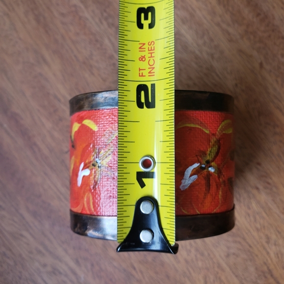 Cuff bracket - Picture 4 of 6